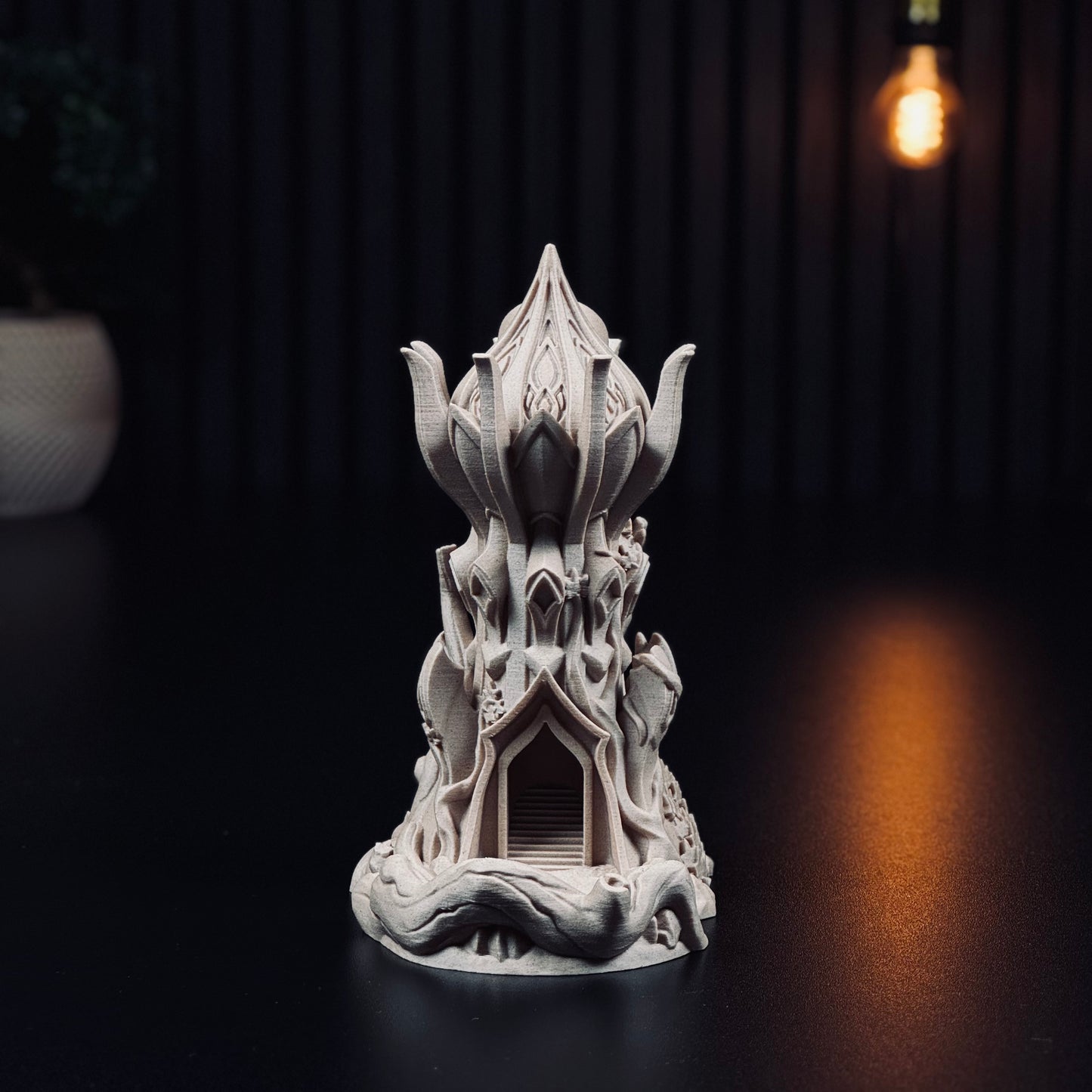 Elven Enclave - házecí věž na kostky